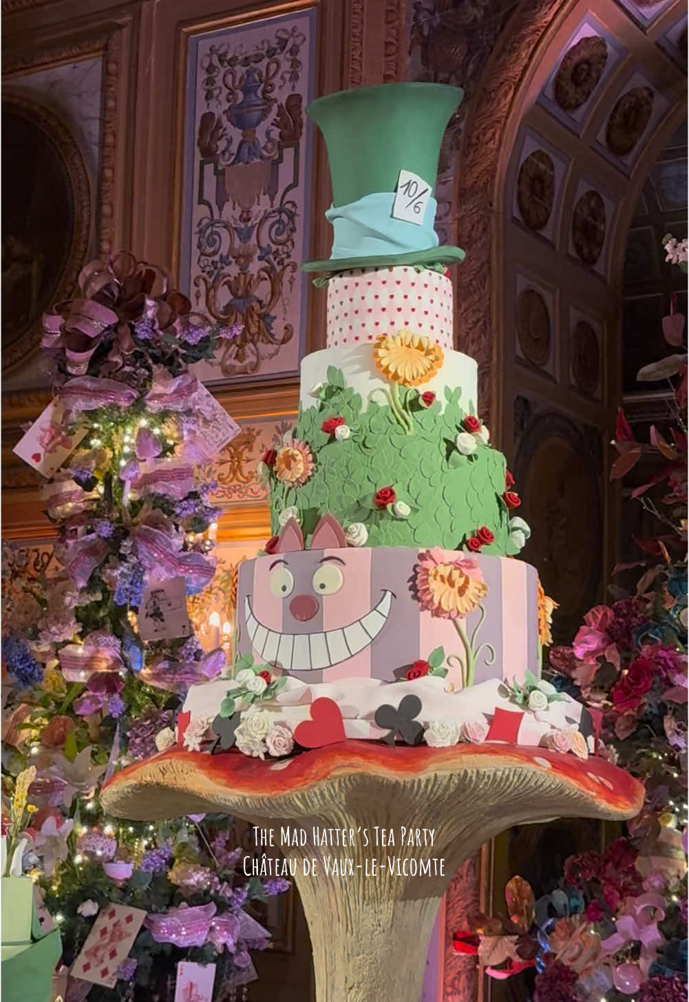 We’re all a little mad here 😜 Mad Hatter’s tea party at le Château de Vaux-le-Vicomte #paris #france #christmas #french #chateau #noel #thingstodoinparis #parisvibes #christmasdecor #holiday #madhatter #aliceinwonderland #alice 