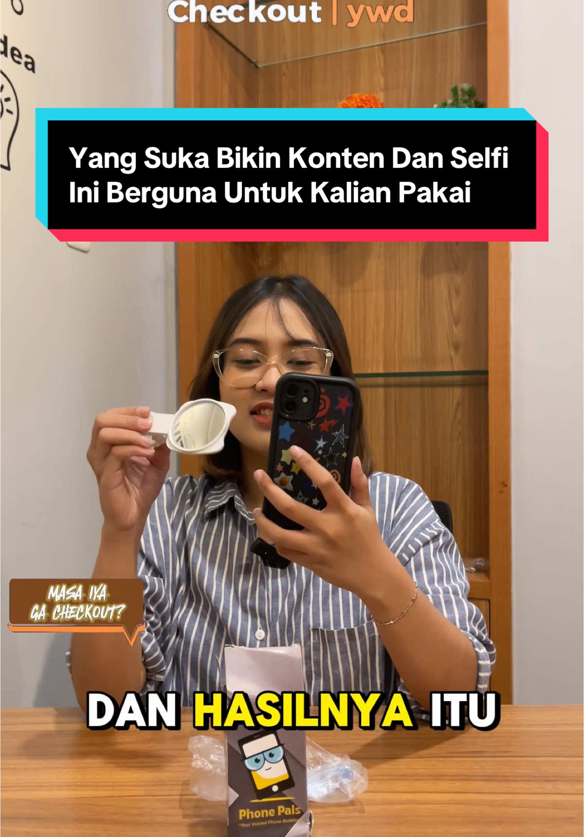 Yang suka bikin konten dan selfi ini berguna untuk kalian pakai #mirror #mirrorclip #mirrorselfi #mirrorklipmurah 