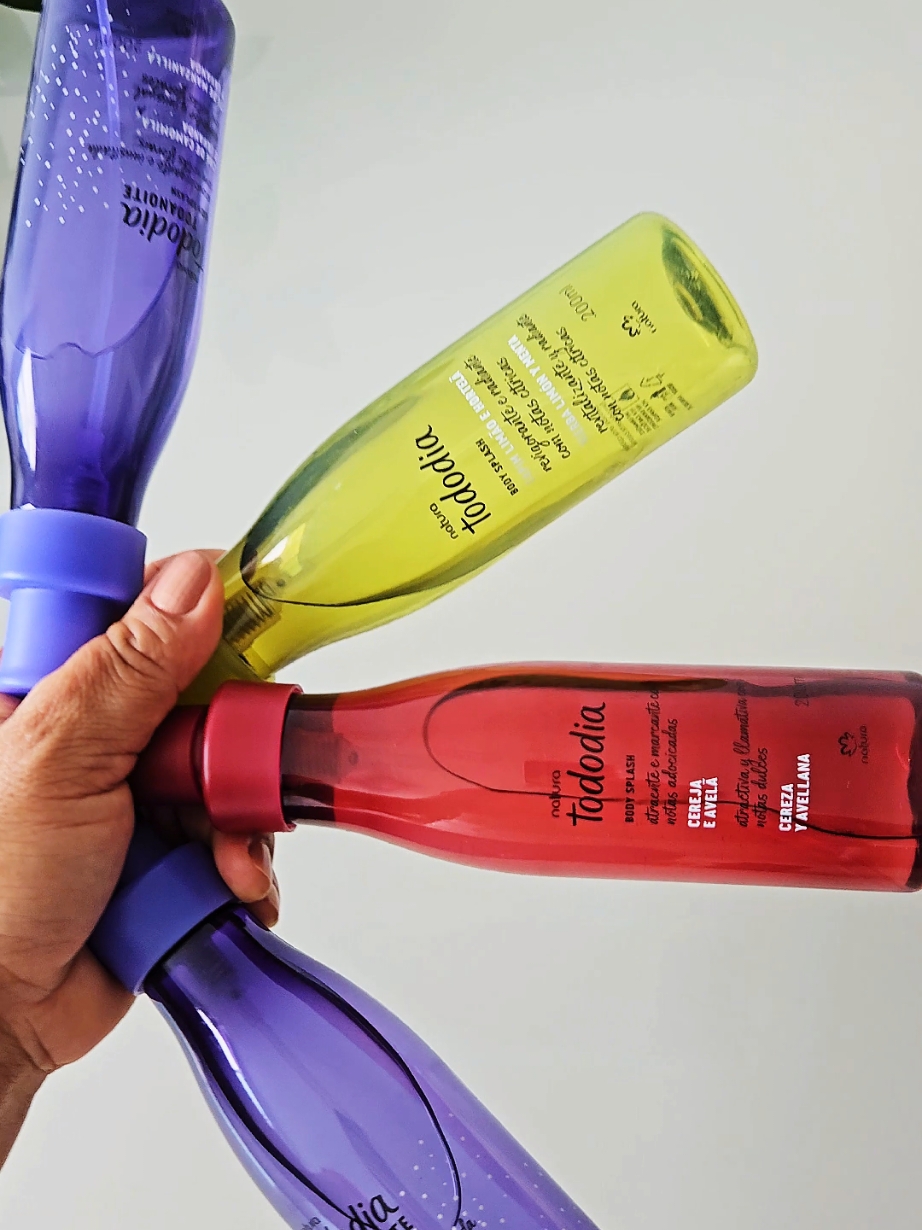 Tudo sobre body splash . Natura Tododia tem várias fragrâncias incríveis para cada momento. inverno,verão e até para uma boa noite de sono. Qua a sua fragrância preferida? #natura  #naturatododia  #bodysplash #cerejaeavela #tododiatodanoite  #verao 