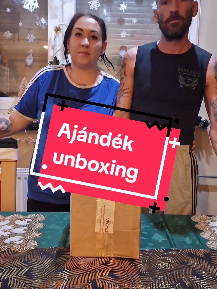 Követőinktől kaptunk ajandekokat . Nagyon koszonjuk 🥰🥰🥰🥰#foryoupage❤️❤️ #unboxing 