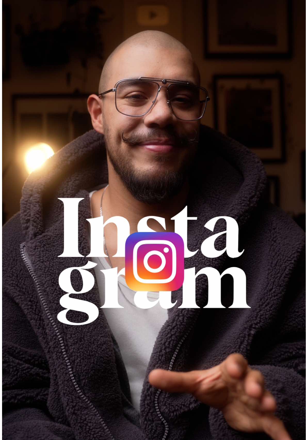 Hacks para #instagram 😏📱 - Como cambiar el #color de fondo de tus #historias 🔥 - Quieres mas #hacks faciles como este? - Ya te lo sabias? 👀 - #instahacks #instastories #trucosinstagram #paratii #instagram2025 