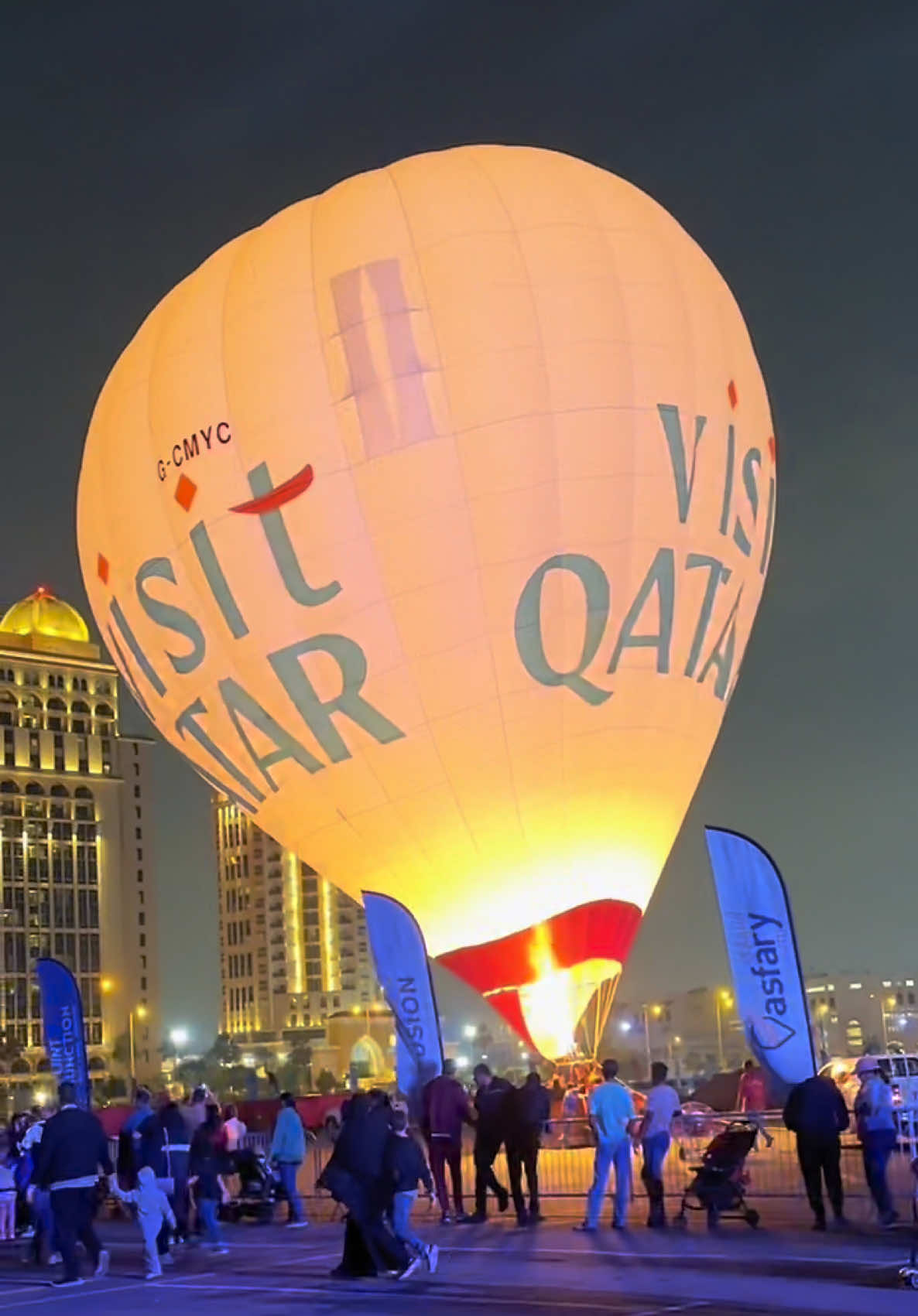 Qatar Air Balloon Festival 5th Edition 📍Katara Parking Infront of St. Regis Hotel . Timings 4pm to 11pm december 12-21 2024 