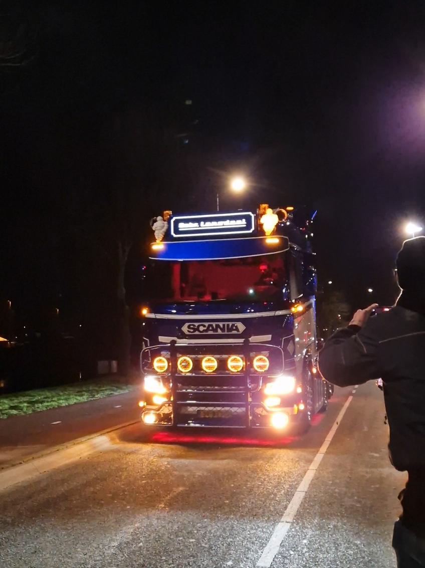 gebr landsdaal #dikkescania😍🇳🇱👌 #dikkescaniav8 #poahh😍💯🔥👌 #dondersmooi😍💪🏻 #hollandstyle🇳🇱😍👌 #fyp #viral_video #foryoupage❤️❤️ #foryoupageofficial 