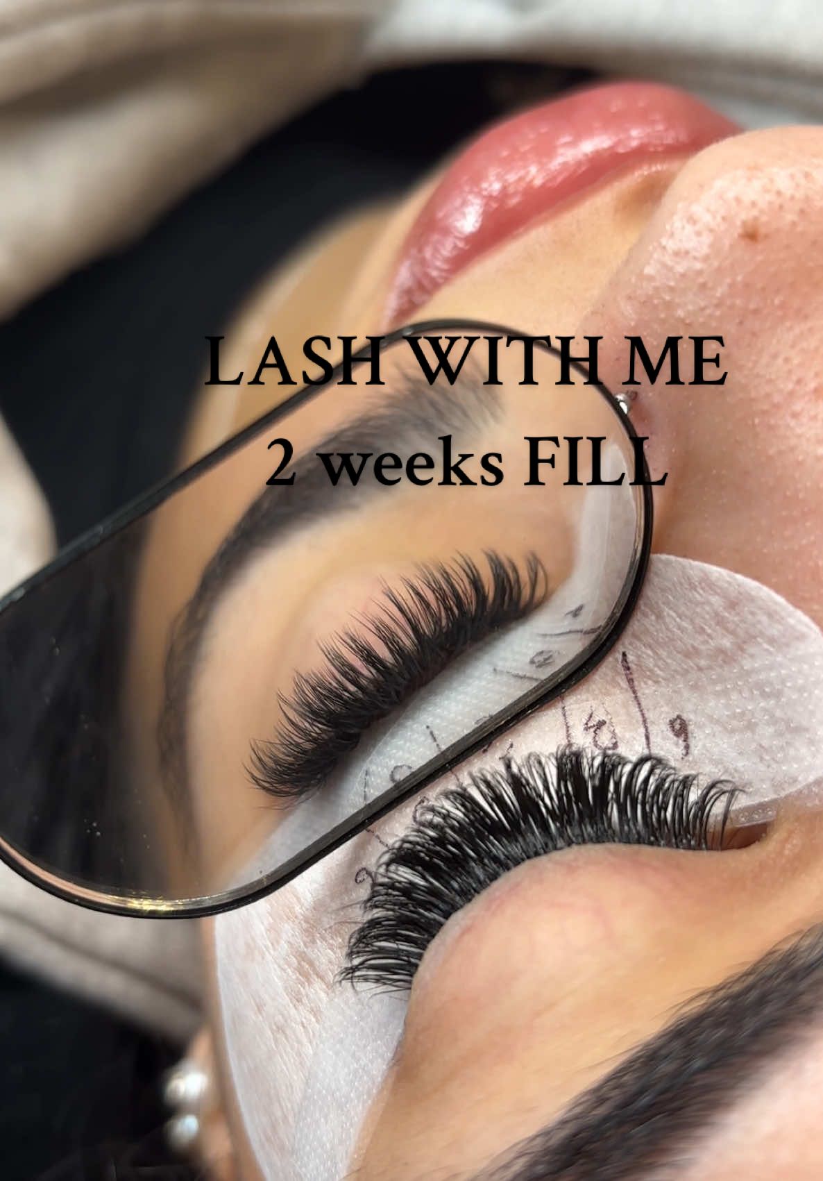 custom set- 2 weeks fill🫧 10$ OFF ALL FULL SETS IG: lashbeautystudiox #lashextensions #classics #lasfill #lashwithme #veyes #fullset #lashtech #swfl #lashvideos #lashes #lashbusiness #paratii #clients #model #lashclients #christmas #clientcontent #girls #lashesoftiktok #lashmapping #teamwork #teamworkmakesthedreamwork 