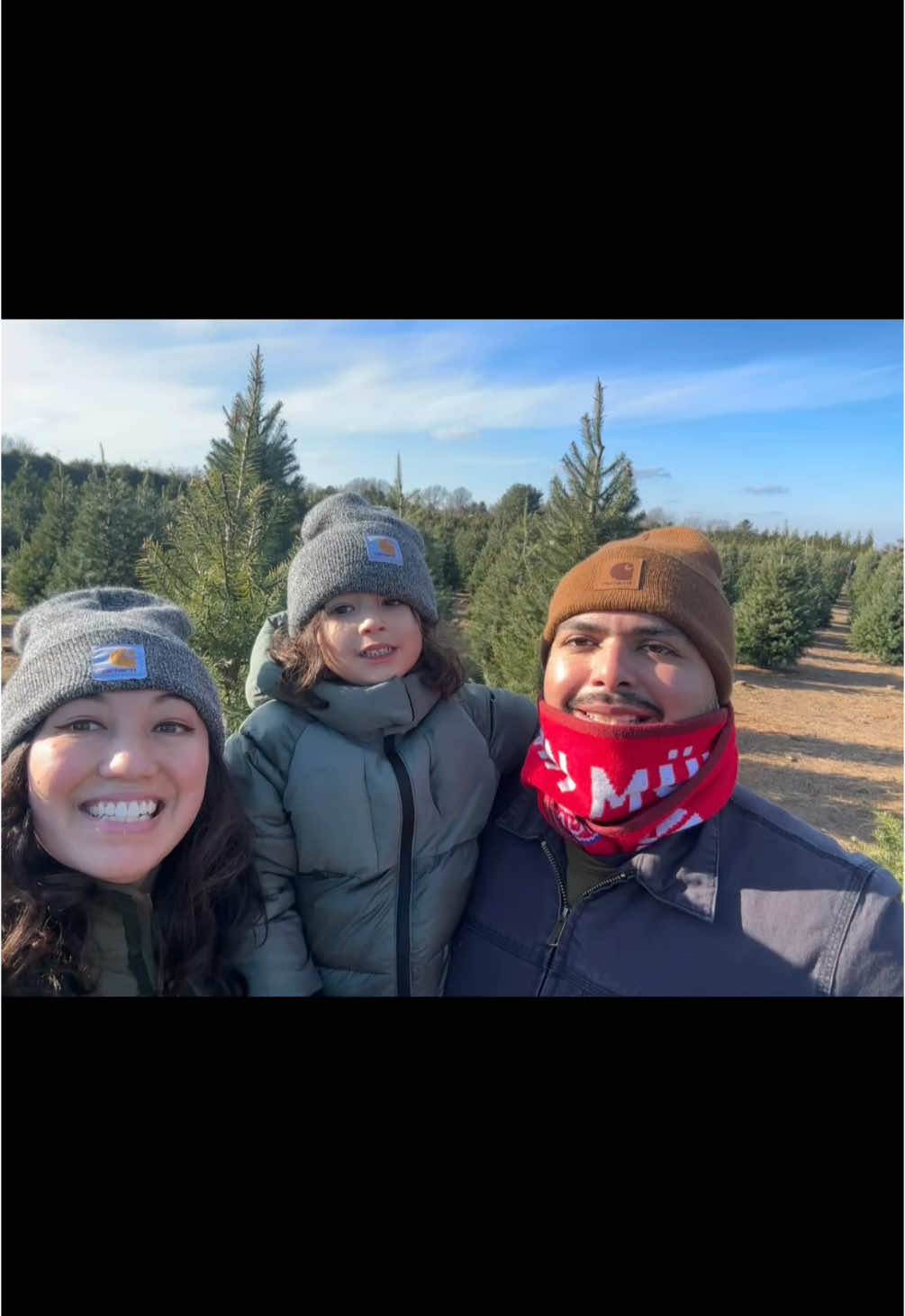 🎄Christmas Tree Farm🎄 #christmastreefarm #farm #christmas #christmastree #shamrockchristmastreefarm #longisland #viral #trending #huntingtonny #madisonsquaregarden #3doorsdown #spoonsticks #ikea #grinch #festive #Vlog #family #boymom