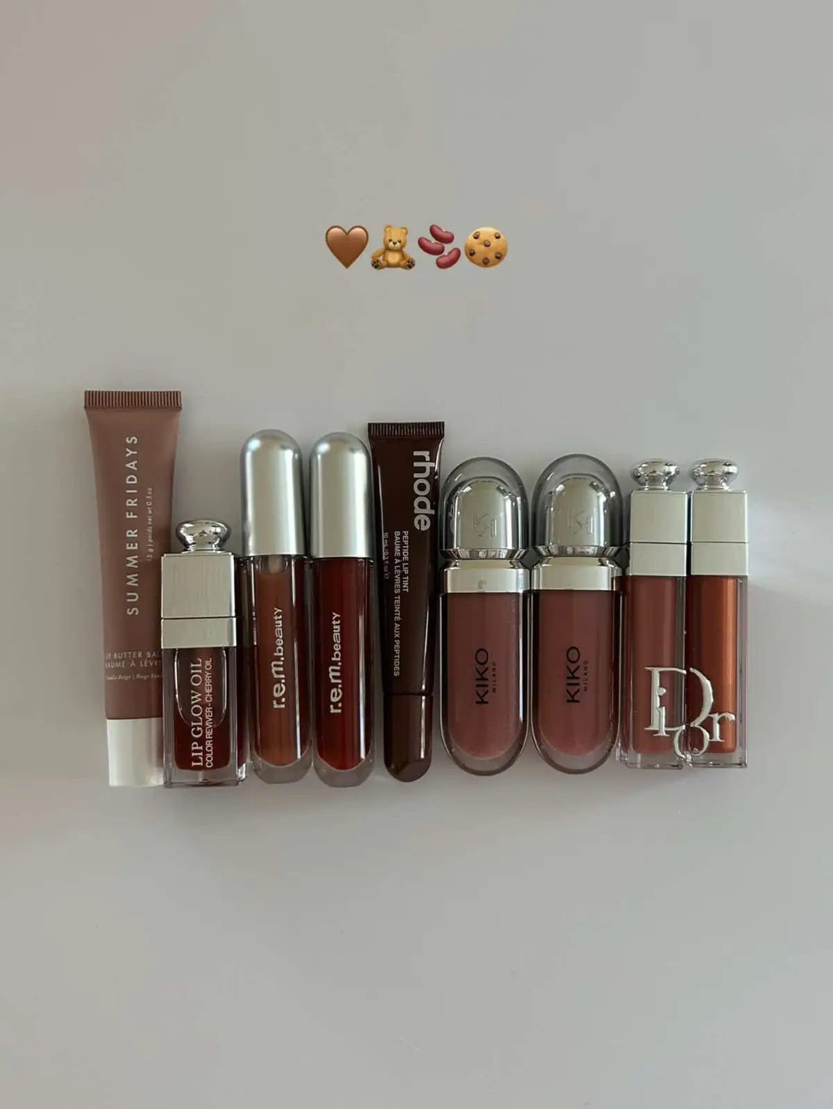 my collection & the shades 🫶 @Summer Fridays @Diorbeauty @r.e.m. beauty @rhode skin @KIKO Milano  #pinterest #brownlips #fallmakeup #lipoil #lipgloss #lipbalm #liptint #brownaesthetic #rhode #BeautyTok #kikomilano #makeupcollection #lippies #trending 