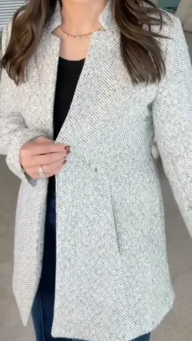 Coat fabuloso para usar jeans #coat #coats #coatseason #fashion #falloutfits #soft #coat #coating