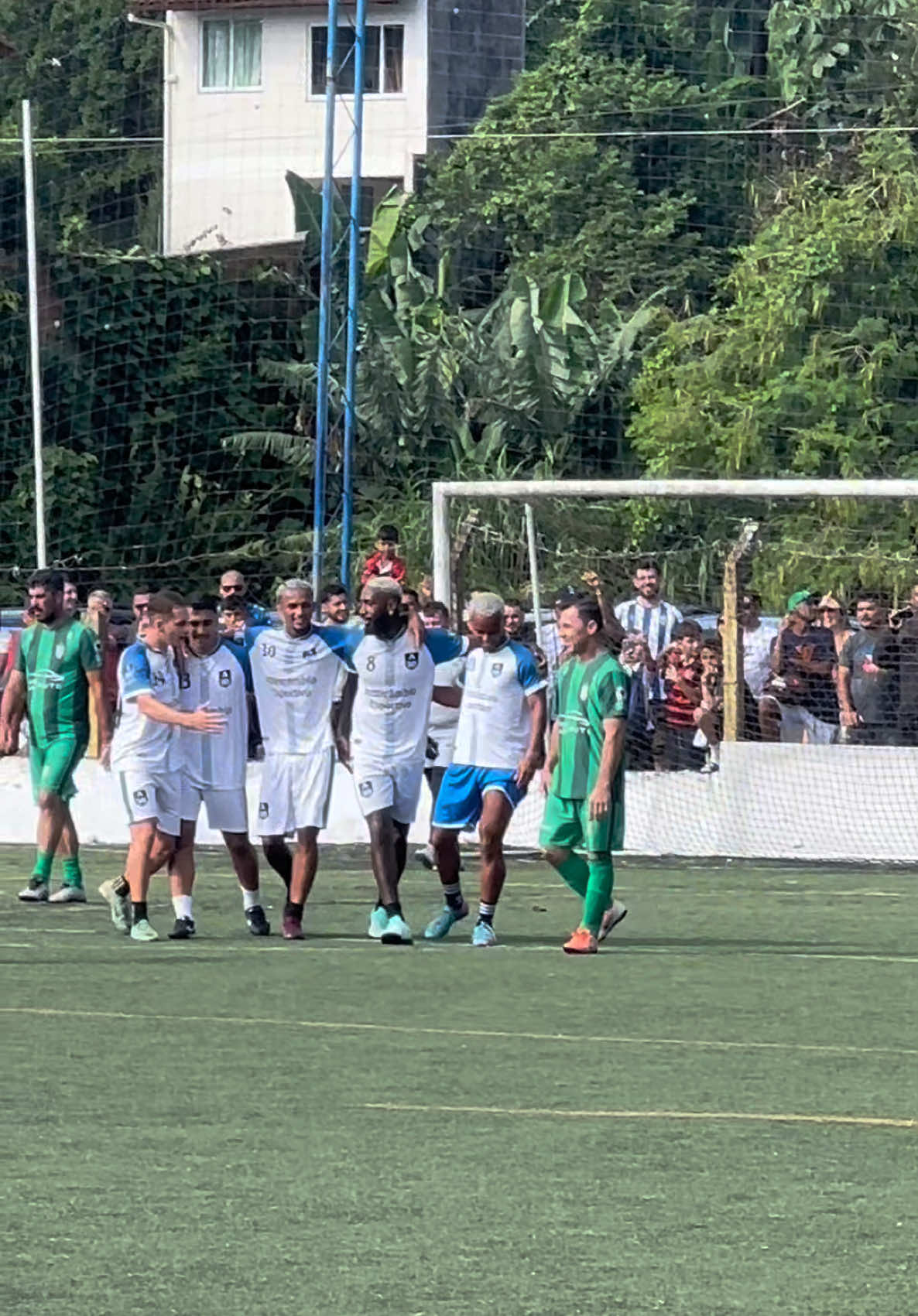 Wesley, Jadiel e Gerson amassando no futebol 🔥🔥 #flamengo #fyp 