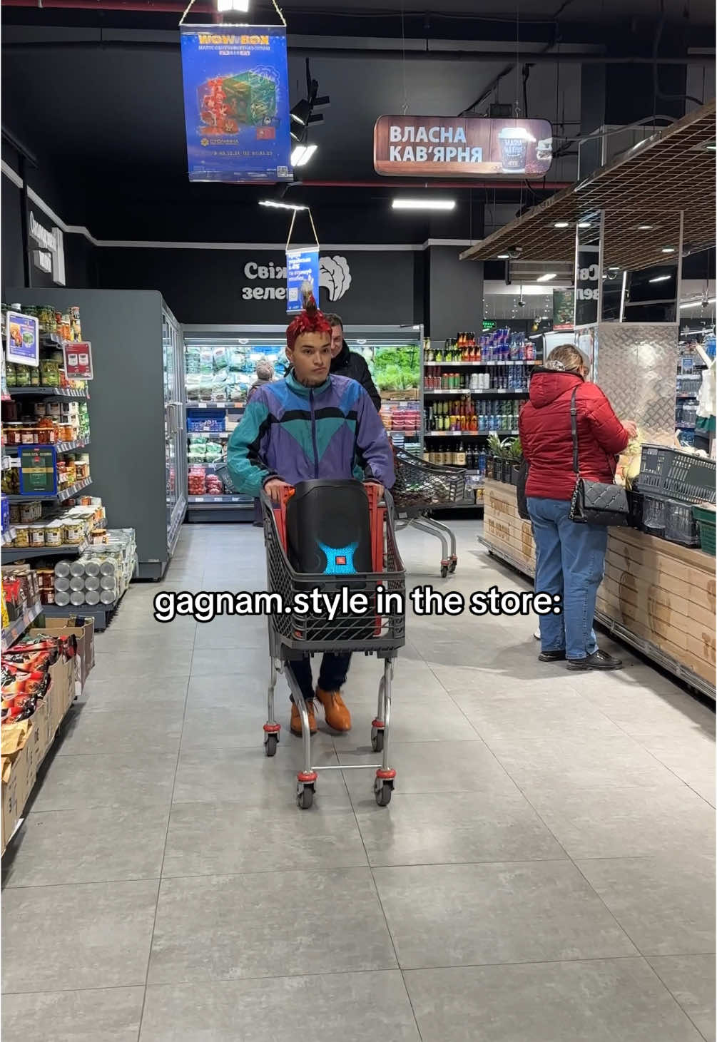 gagnam.style in the store