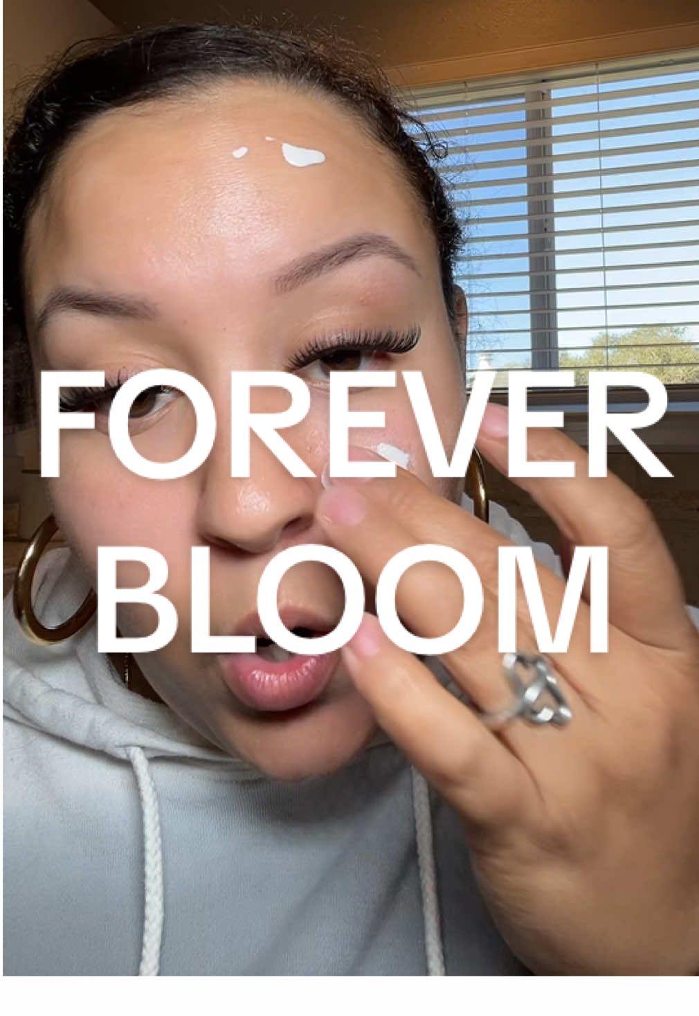 Yes, I will be forever wearing forever bloom. I love how it’s so hydrating on my face. #ForeverBloom #Foundation #Makeup #HolidayHaul #makeuptutorial #makeuphacks 