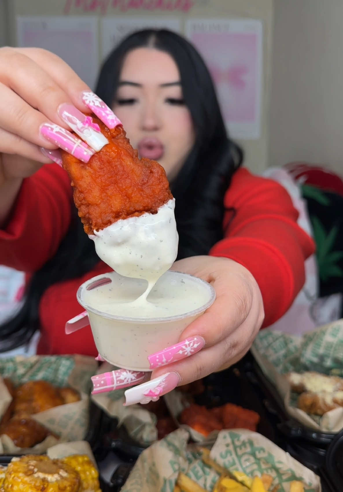 Wingstop Mukbang 😍 #wingstop #wongstopranch #Foodie #asmrfood #msmunchies #asmrtiktoks 