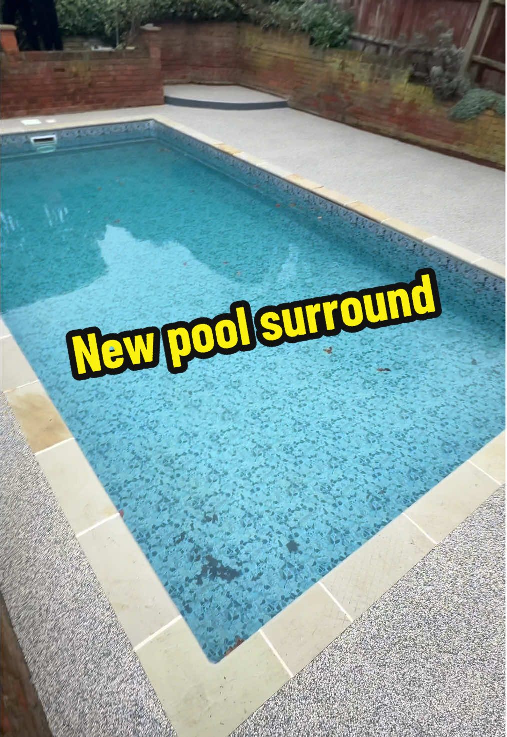 New pool surround by @Vuba Resin for the customer 😎 #thep00lguy #hollayaboy #satisfying #oddlysatisfying #vubaresin 