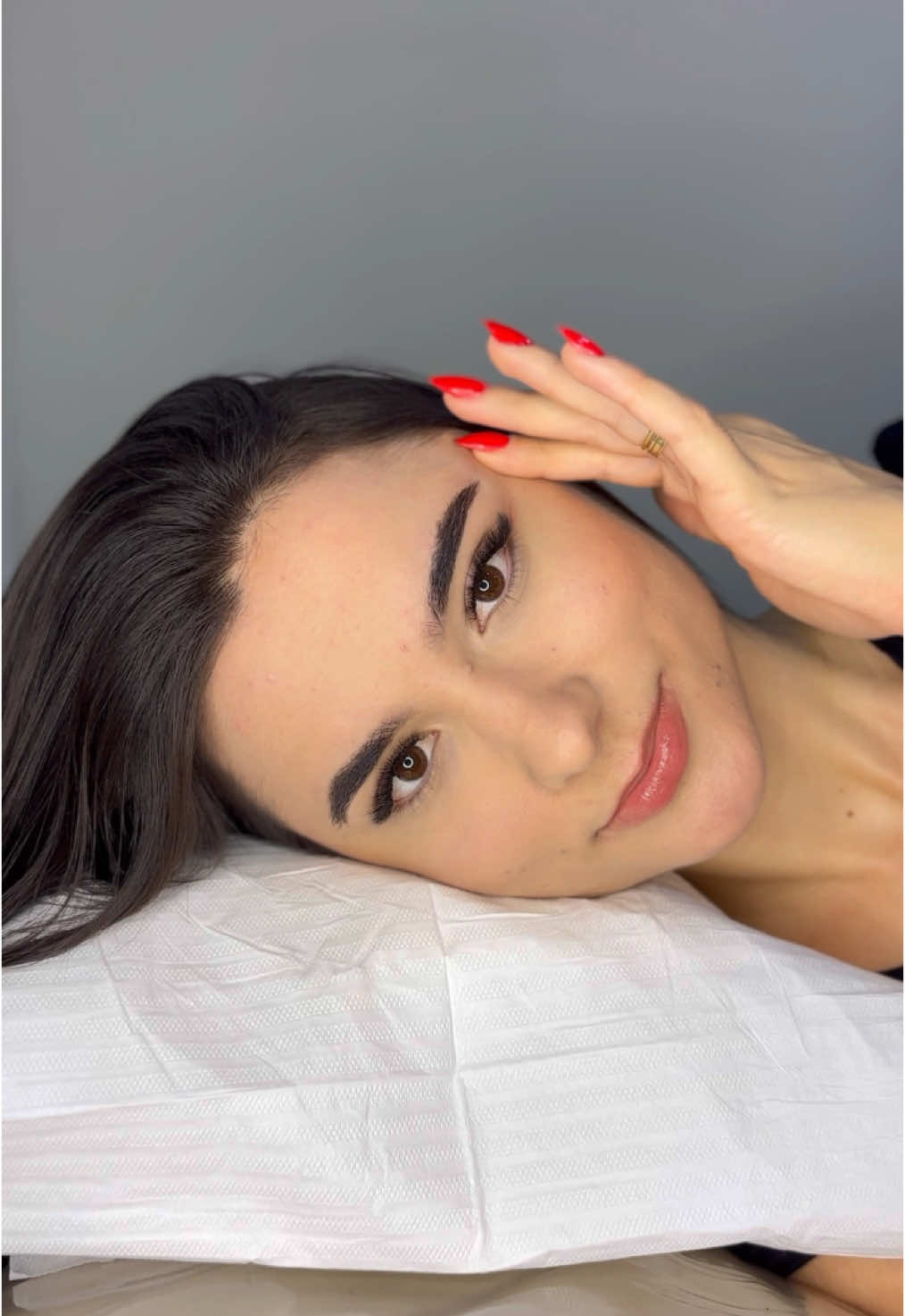 So pra mostra esse cilios lindo que fiz 🫶🏻❤️☺️ #cilios #studio #volumefoxeyes #foxeyes #trend #toctoc #excuseme #foruyou 