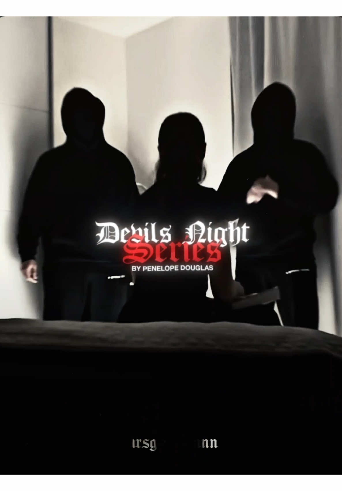 #DEVILSNIGHTSERIES | pov: you wanna transport into the book 👀🖤 scp: @𝙢𝙧𝙨𝙬𝙖𝙧𝙣𝙚𝙧𝙧 @Lina & me! ib: @𝐥𝐮𝐥𝐮☁︎ @𝖑𝖚𝖑𝖚☾  #devilsnight #darkromance #devilsnightedit #corrupt #penelopedouglas #damontorrance #kaimori #willgrayson #bookedit #BookTok #fyp 