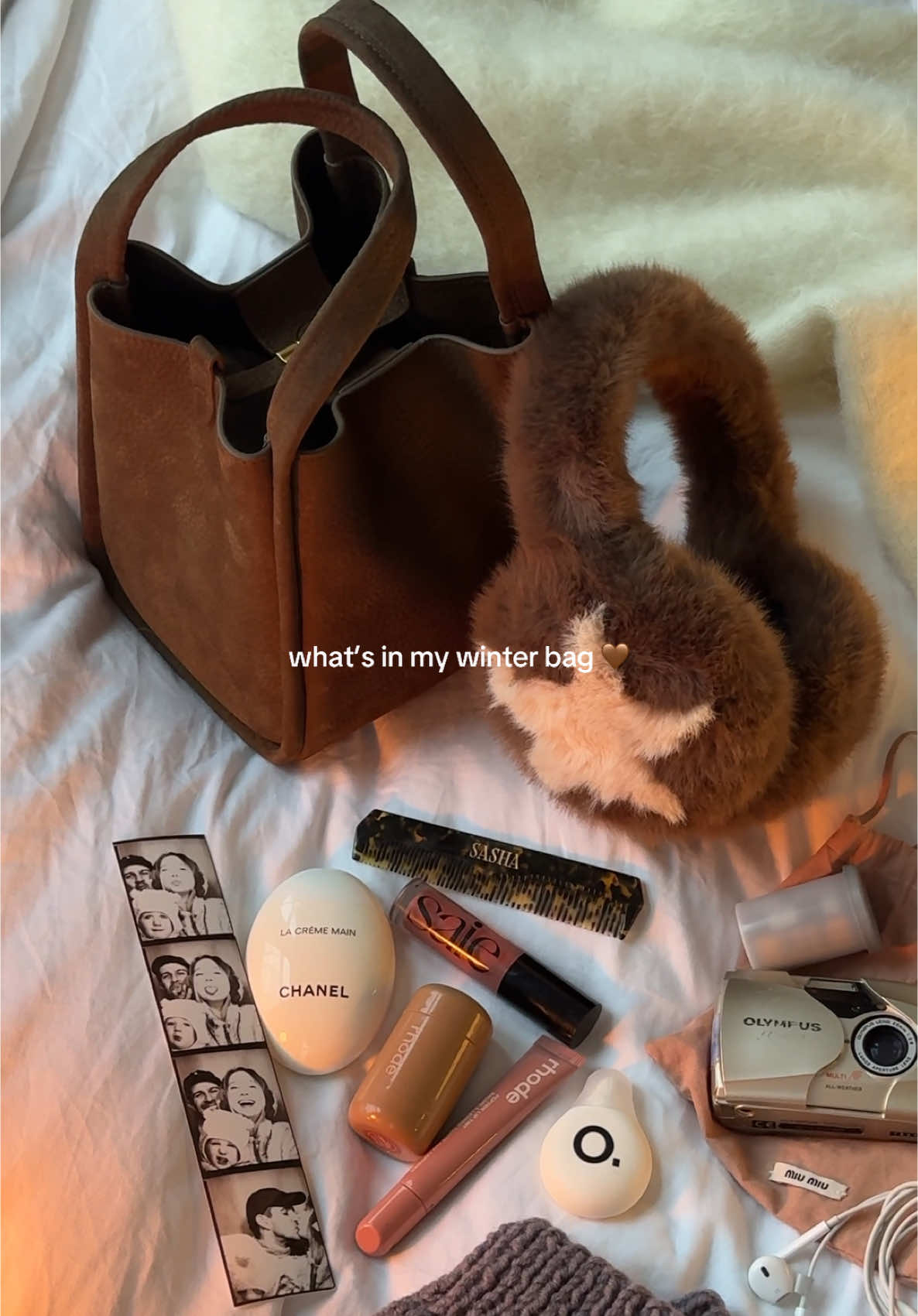 Love love love my new everyday bag from Songmont 🤎✨ #whatsinmybag 