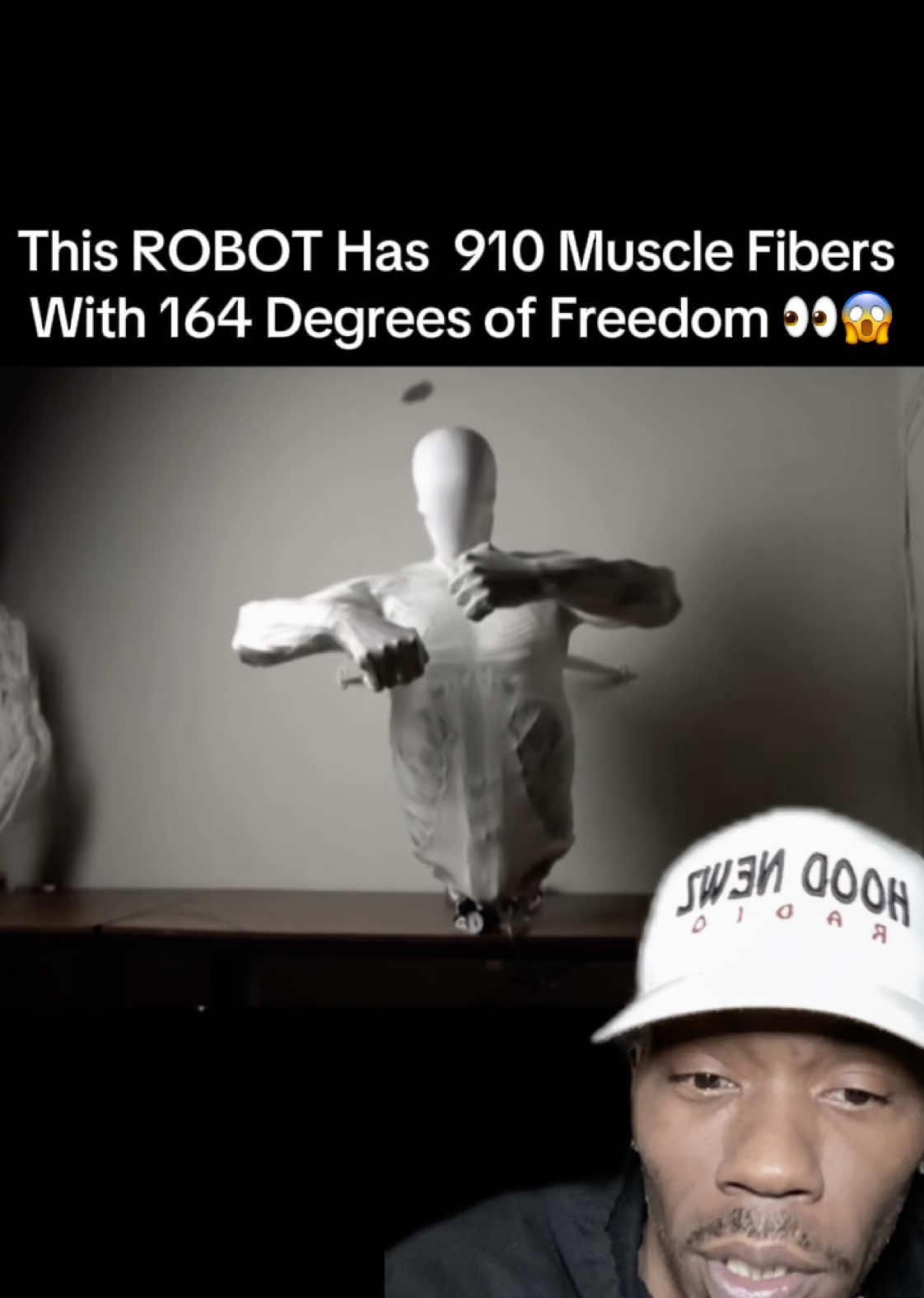 ‼️👀 This robot's hast 910 muscle fibers and a whole lot of energy!  Get ready to be amazed by what tech can do!  #energyboost #reactionvids ##LetsGetPumped#FutureIsNow #artificialintelligence #musclerobot #greenscreenvideo 