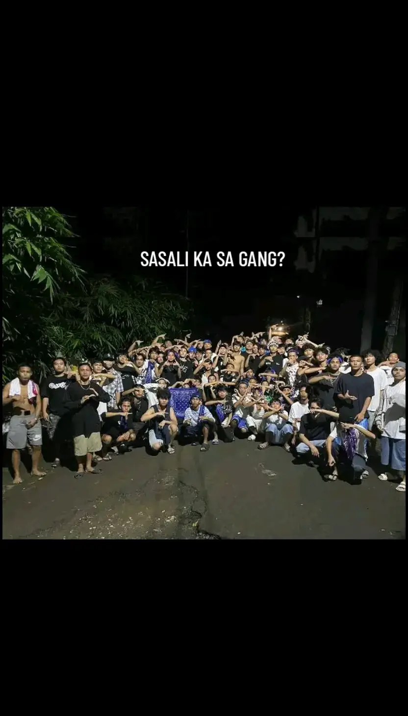 #fyp #templestreet SASALI KA SA GANG? maraming tao ngayon ang sumasali at nakiki isa sa gang. At bilang Isang miyembro nito masaya ako na dumarami ang nagiging bagong kaibigan at kung tutuusin "Kapatid" na makakasama rito. ngunit kung tatanungin kita, bakit ka sasali sa gang? gusto mong matutunan ang galaw sa streets? gusto mong makasama sa mga events? gusto mong makita mga idol mo na rapper? LAHAT NANG YAN AY BONUS LANG!!! ang pag sali sa gang ay responsibilidad at kaalaman. bago ka sumali dito, dapat siguraduhin mo na meron kang mailalapag sa mesa ng pamilya. hindi yung naka depende kalang palagi sa kung anong ilalapag sa harap mo. kahit ano naman pwede mong maitulong eh. mula sa gastusin hanggang sa pag bibigay ng ideya na makaka tulong para maka galaw ang hood. Eehh eto. Paano kung matamlay na ang hood? Pano kung madalang nalang ang events? Paano kung busy na mga homies? Paano kana? asan kana? hindi perkpekto ang gang! meron talagang mga araw na matamlay homie! kaya sana habang buo at magkakasama pa kayo ng mga homies mo, sulitin mona! maki isa ka't maki saya sakanila! gumawa kayo ng mga alaalang ginto! na maikukwento nyopa sa mga susunod na henerasyon. Pag dating ng araw masasayang nakaraan ang maaalala nyo. Hindi yung puro gulo. Hindi puro away.