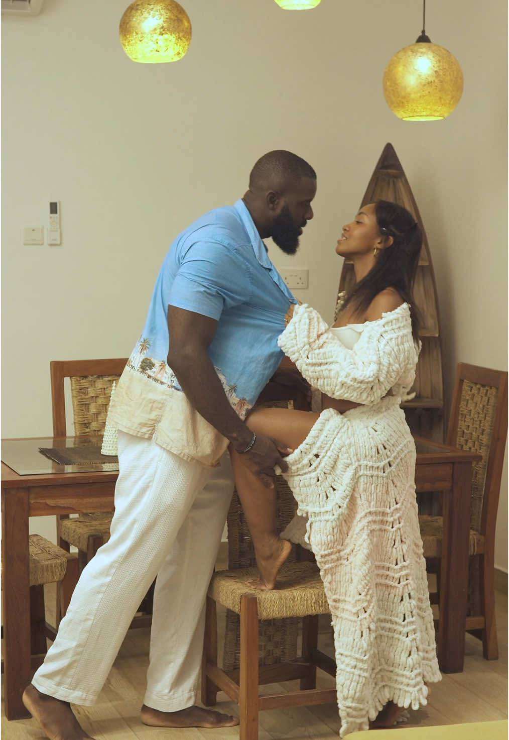 Dancing like no one is watching @Karol Wothyla🤭❣️ Two hearts, one beat, endless waves at @Casa Palmera GH.  #Love #travel #fyp #blackcouple #airbnbghana  #couplegoals #dance #heat