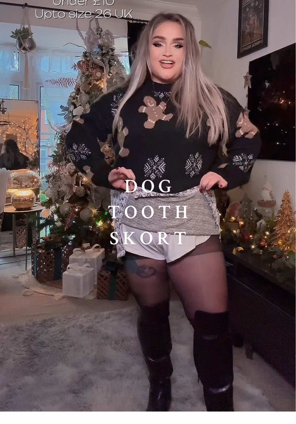 Curvy girls would you wear this dog tooth skort? Skirt? Upto a size 26 UK a cute little skirt for a winter wardrobe #skirt #skort #plussize #plussizefashion #plussizeskirt #affordablefashion #winterfashion #spotlight #curvyfashion 