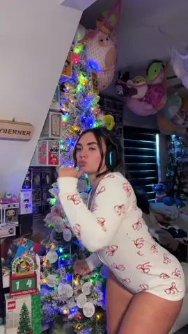 FORNITE MOVES LIVE!! Twitch: abbybernr #fyp 