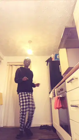 Cookingwithkya 🕺🏾@cookingwithkya #repost #simeon2707 #jesuslovesyou #dancee #goviral #needviews 