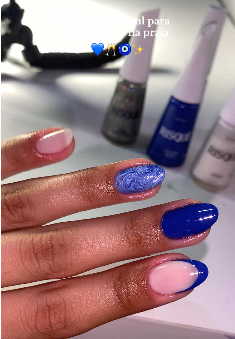 2025 já é logo ali amigas 🥹🥂 #unhas #nails #unhasnaturais #nailinspo 