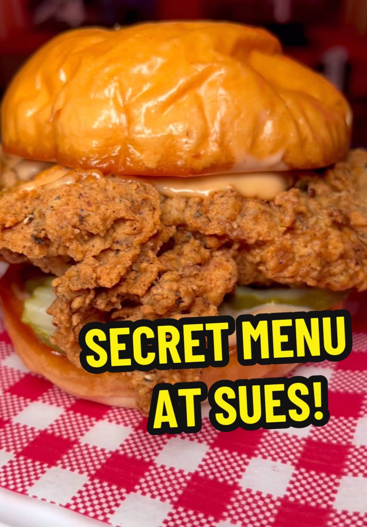 Daves Chicken Burger #burger #viral #fyp #friedchicken #sandwich #kfc #raisingcanes 