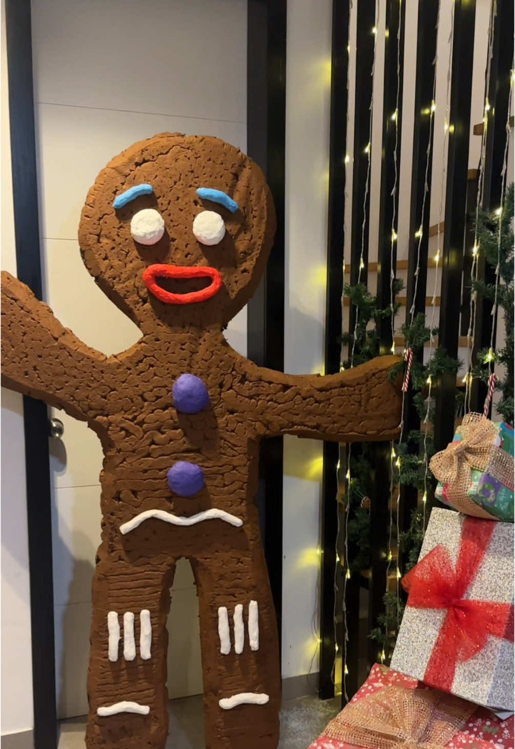 Galleta de Jenjibre Gigante 😱😳!! Más grande que yo 🫣#christmas 