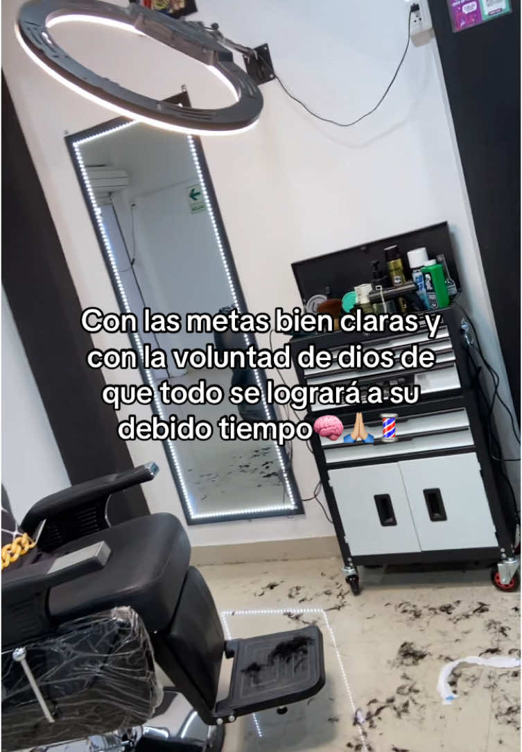 CON TODO💪🏼💈🙏🏼#parati #barberos #metas #esfuerzo #barbershop #piura #fyp 