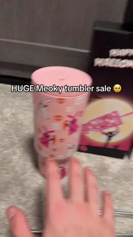 How are they making money 😭‼️ #meoky #meokycup #tumblercup #cups ##TikTokShopHolidayHaul##SuperBrandDay##resultsmayvary##Treasurefinds##CreatorBoostCamp##falldealsforyou##holidayhauls ##christmasshopping##spotlightfinds##ttsdelight##giftsforhim##giftsforher##GiftGuide##TTSTakeover##holidaycountdown ##christmascountdown##crazycountdown##christmas2024##tiktokshopcreatorpicks##newyearnewaura##giftsforguys#giftsformen 