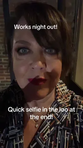 Christmas Night out with work and i take a selfie and hate the picture! Why cant i just accept who i am and stop comparing my self to others! Started the night feeling confident, ended the night after taking the selfie feeling old and frumpy! 🤦🏻‍♀️#oldage #middleagedwomen #over50 #over50club #curvygirlcommunity #nightout #confidence 