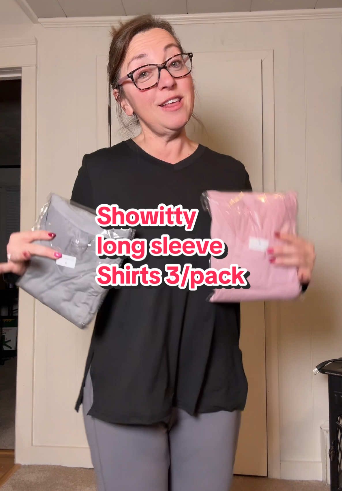 3 pack, great colors, great fit, great price!  Free shipping! @Showitty #women #shirts #christmasgiftideas #newyearnewaura #longsleeve 