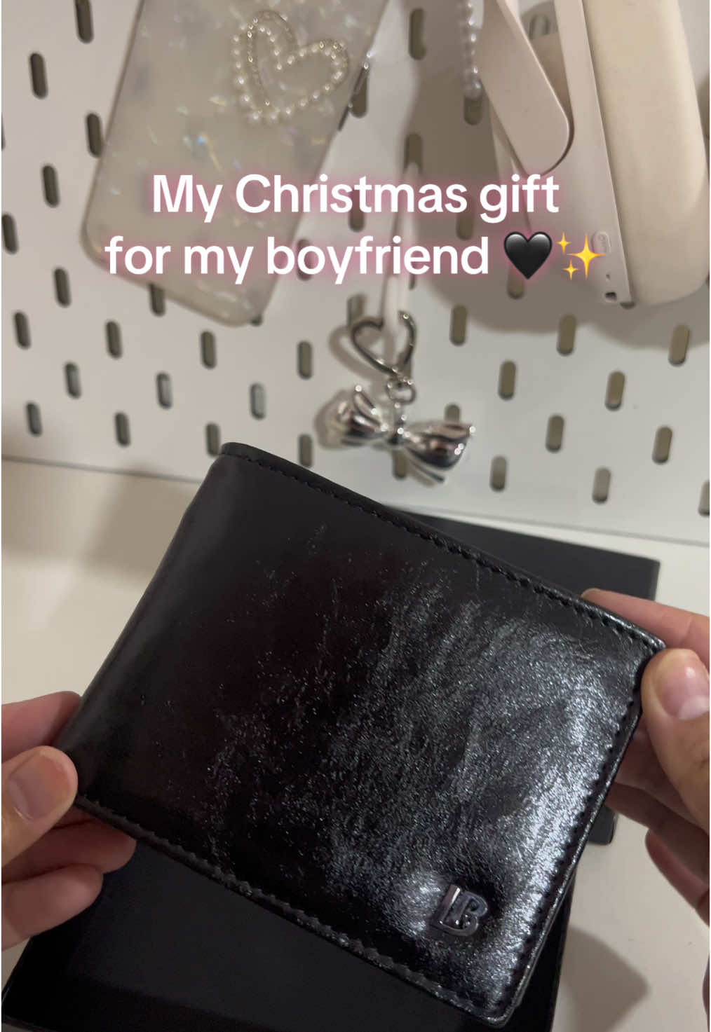 Christmas gift ideas! Ma swerte pag wallet ang i reregalo ✨🖤 #fyp #trending #wallet #bostanten 