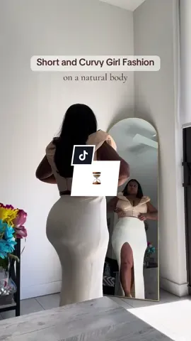 You ever go through your closet and find clothes you forgot you had ? Not sure how l like this together. What do you think ? #curvygirl #petitefashion #curvyfashion #naturalbody 