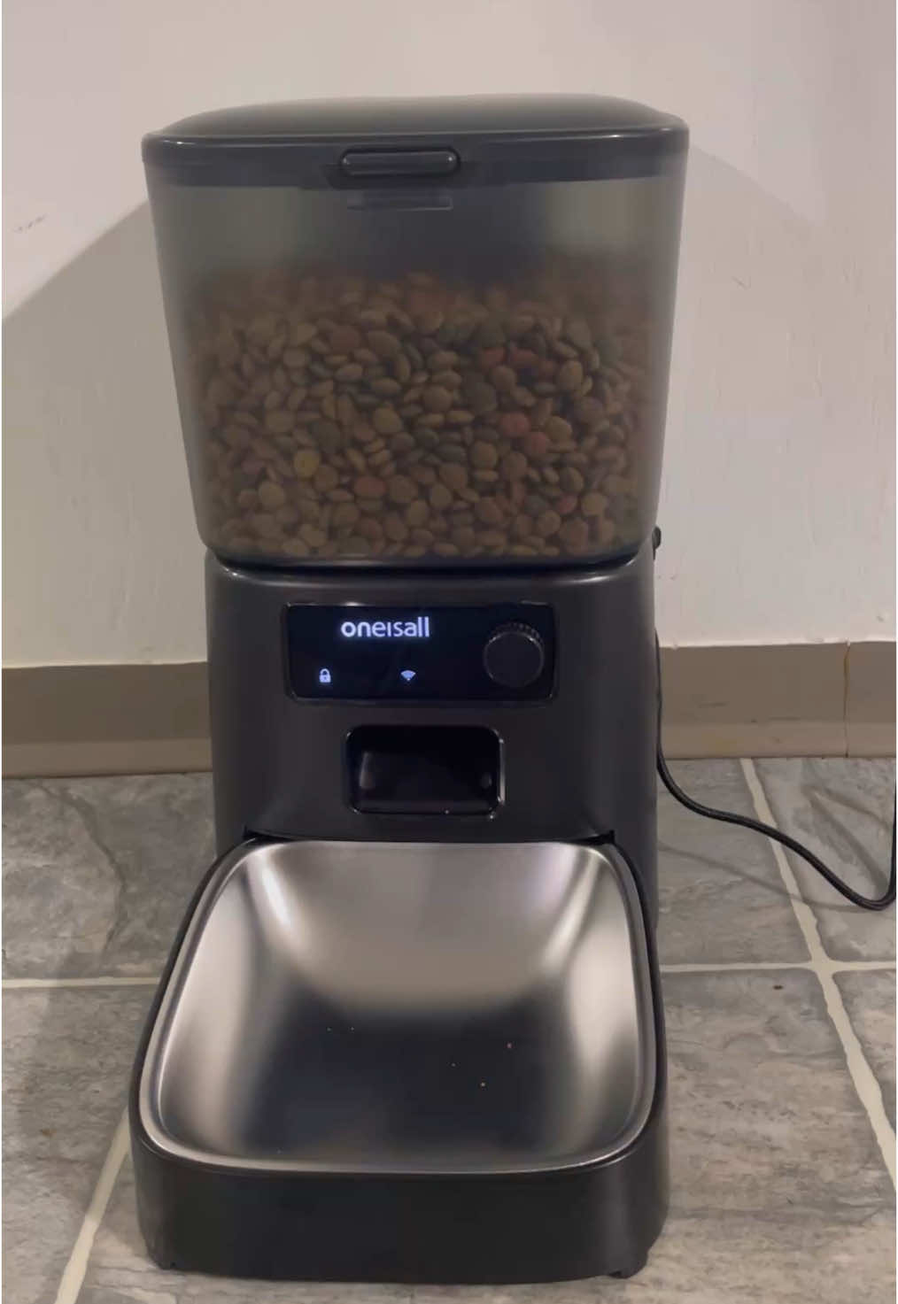 I love this cat dispenser! Super convenient so I won’t forget to feed my cats. #oneisall #oneisallshop #automaticcatfooddispenser #catfooddispenser #petfooddispenser #creatorsearchinsights #giftguide #christmasgiftideas #TikTokShop #tiktokshopholidayhaul #newyearnewaura 