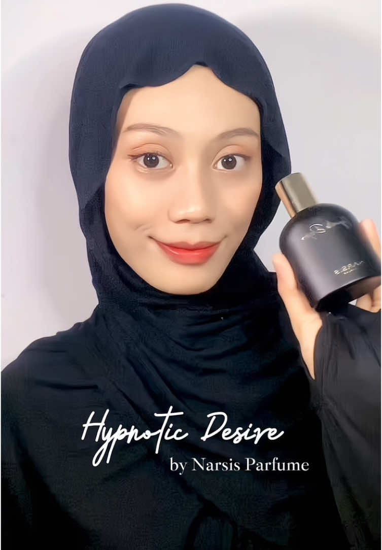 Cocok banget buat kalian cewe cewe yang misterius, wanginya enak ga bikin enek dan ada segernya 💗 #parfume #fyp #narsis #narsisparfume #hypnoticdesire 