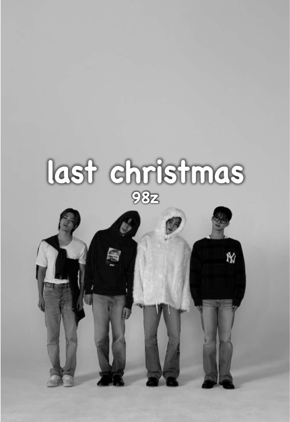 98즈가 말아주는 last christmas 🤍🩶💜💙🎁 98z present you with a "last christmas" gift 🤍🩶💜💙🎁 #THEBOYZ #더보이즈 #JUYEON #주연 #KEVIN #케빈 #NEW #뉴 #Q #큐