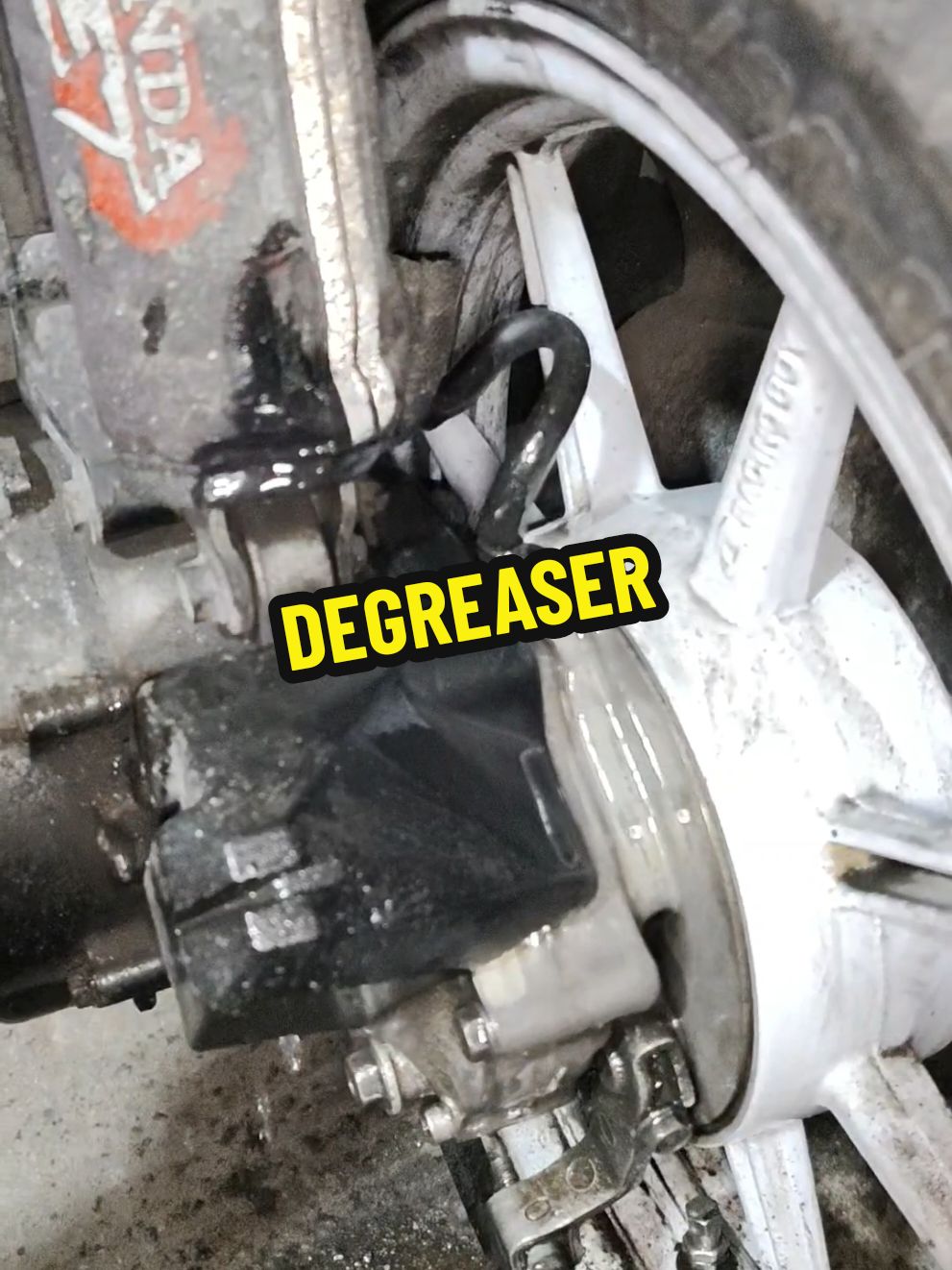 Degreaser #degreaser #degrease #rustremover #rustremoval #enginedegreaser #cvtdegreaser #cardegreaser #degreaserspray #heavydutydegreaser 