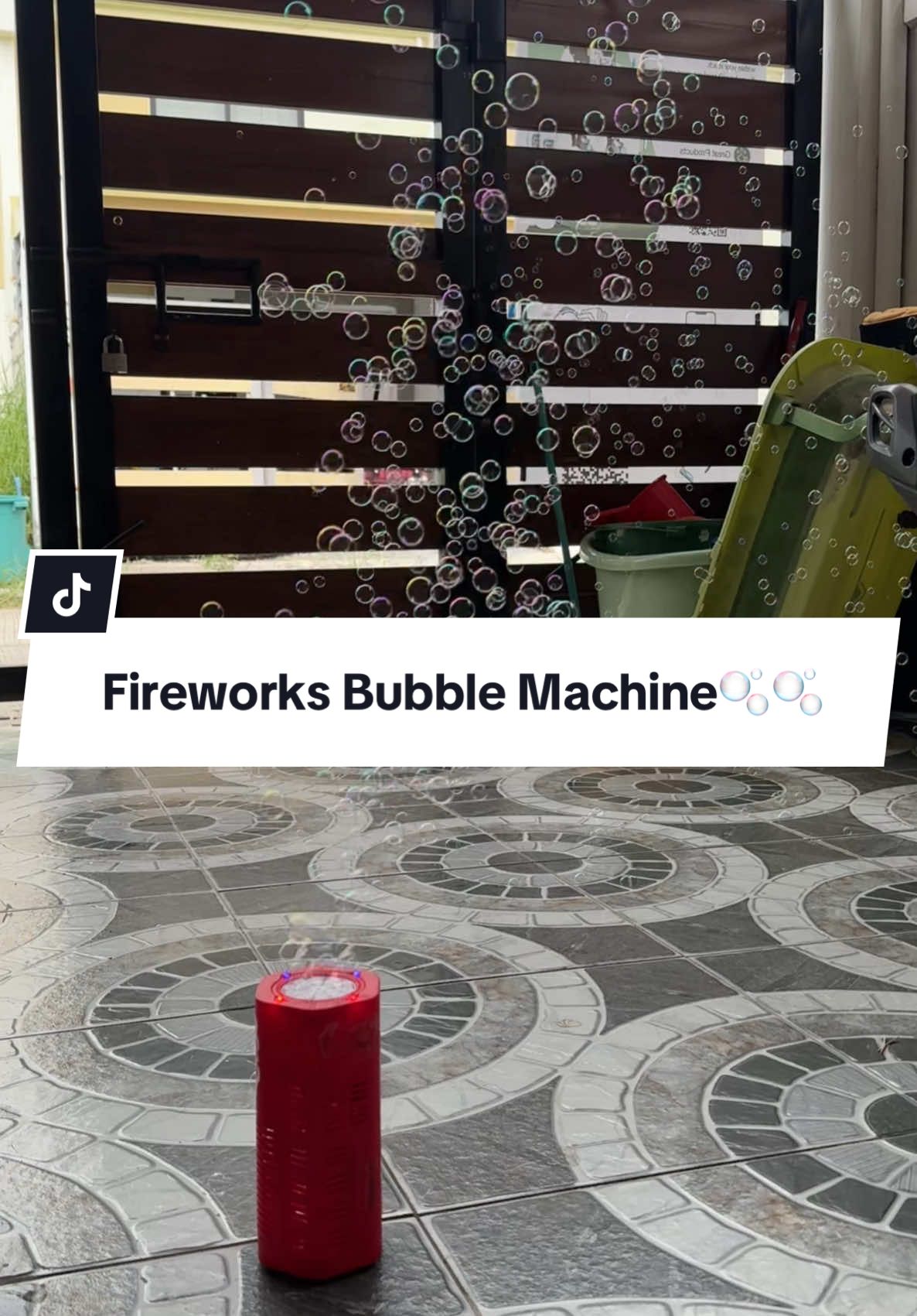 Ganito nalang sa newyear! Safe na mura pa! Kahit hindi new year pwedeng gamitin pang bubbles ng mga kids!  Get yours now! ⬇️⬇️ #bubblemachine #fireworksbubblemachine #fireworksbubble 