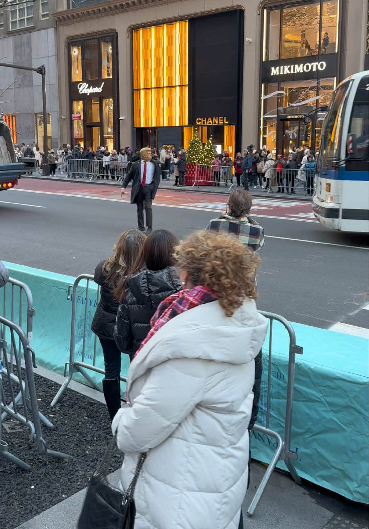 First there was the #Trumptrain now there’s this, complete with a #TrumpGarbage truck! Welcome to NY, baby!   #NYC #Trump 