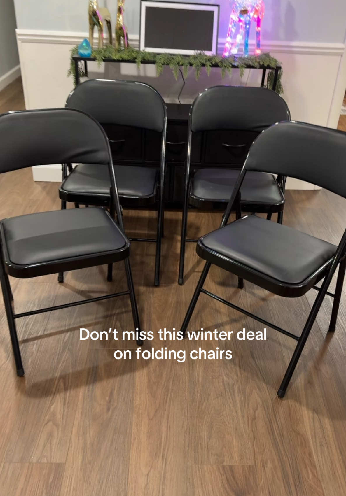 ON SALE NOW‼️ Limited stock on the black, so if you want those, order them asap. #happyshopping #furniture #chairs #chair #comfychair #sweetfurniture  ##tiktokshopholidayhaul##momgift##tiktokshopcreatorpicks##momtok##TikTokShop##tts##giftguide##Love##TTSdelightnow##christmas##giftideas##giftsforher##giftsforhim##musthaves##giftidea##gifts##gift##newyearnewaura#newyears 