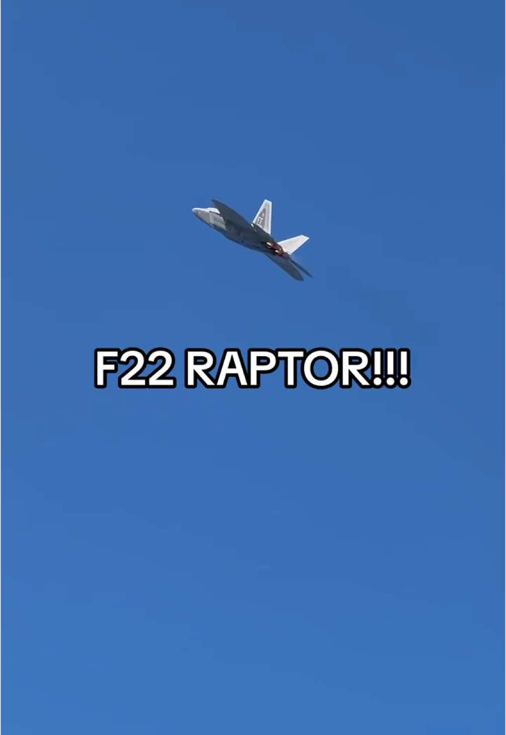 F22 Raptor 🦖🦅🛩️ #fyp #f22 #raptor #fly #eagle #foryoupage #fypシ #military #usaf #miltok