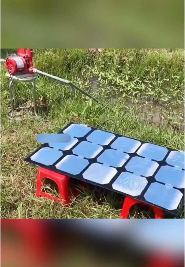 Un panneau solaire fait maison à partir d'un écran de télévision #récupération #écologie #énergie_solaire #bricolage #inventivité