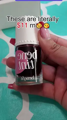 Stocking stuffer! #benefit #benefitofbrows #benefitcosmetics #benefitpartner #benetint #TTSACL 