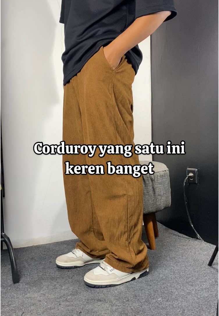 Celana corduroy satu ini bener”keren dan nyaman banget rekomen buat kalian#celana #celanamurah #CelanaPanjang #fy #celanacorduroy 