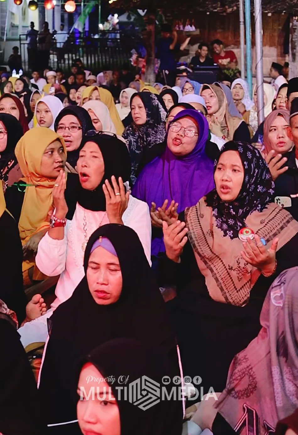 YA ROSULALLOH (Isfa’lana) || Majelis Gandrung Nabi  📍Gabus Pati #gandrungnabi #majelisgandrungnabi #fyp #sholawat #sholawatan #sholawatan_yuk #viralvideo #viraltiktok #viral #trendingsong #trendingtiktok #trending #terbaru 