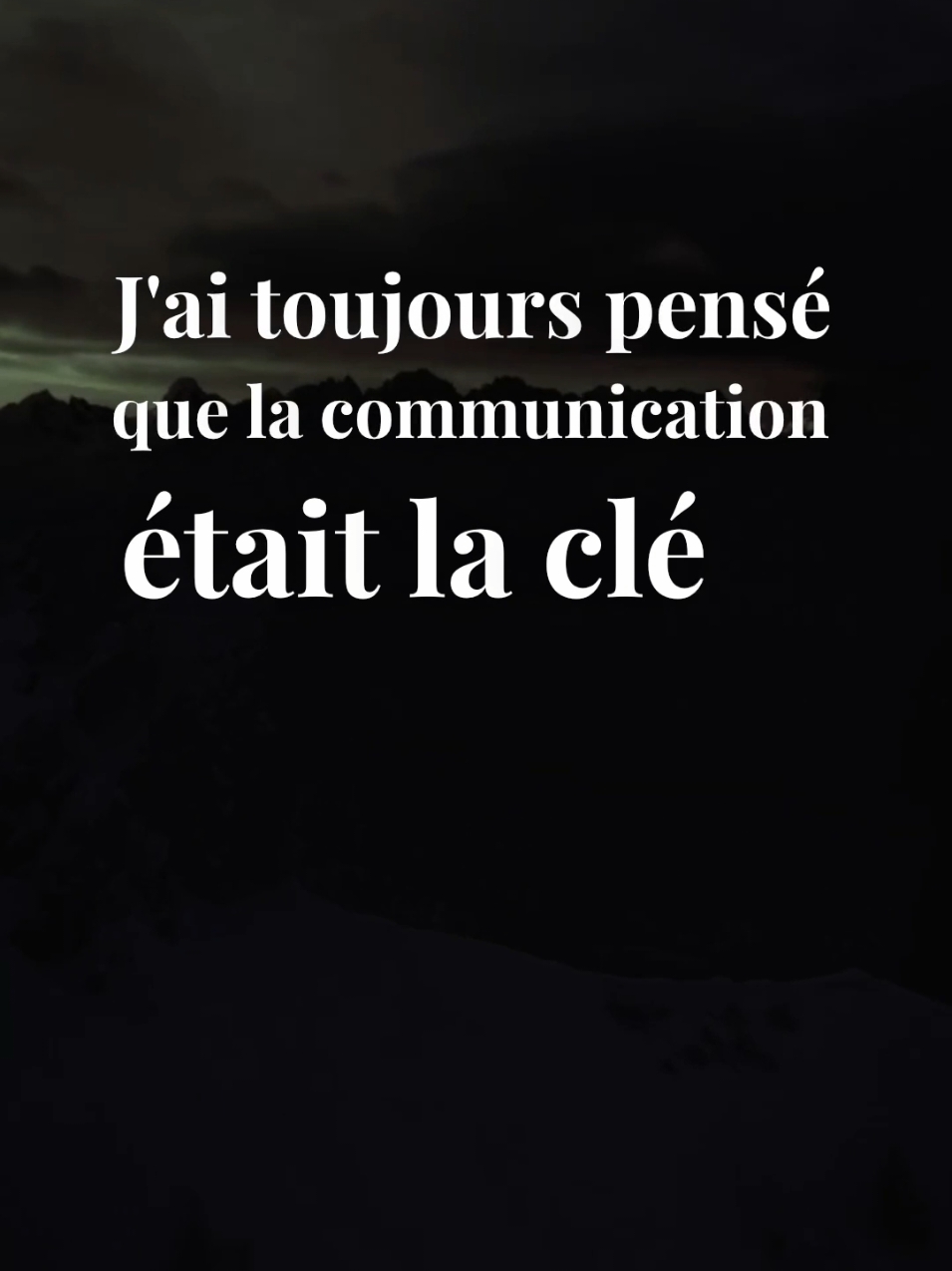 Je parle de l’importance de la compréhension dans la communication. J’explique que ce n’est pas seulement un échange de mots, mais aussi une écoute active et un effort pour me mettre à la place de l’autre afin de vraiment le comprendre. Je souligne que sans cette compréhension mutuelle, même les meilleures intentions peuvent se perdre et fragiliser les relations. #france #paris #rencontre #adieux #amour #séparation #espoir #persévérance #connexion #solitude #acceptation #reconstruction #sentiment #couple #jetaime #relation #coeurbrisé #amoureux #monamour #rupture #famille #Avectoi #mavie #promesses #geste #quotidien #patience #compréhension #sincérité #tendresse #douceur #bonheur #triste #manque #positive #mindset #authentic #focus #progress #Ignore #perseverance #failure #vérité #motivation #fierte #success #sensible #sagesse #karma #avenir #developpementpersonnel #leçondevie 