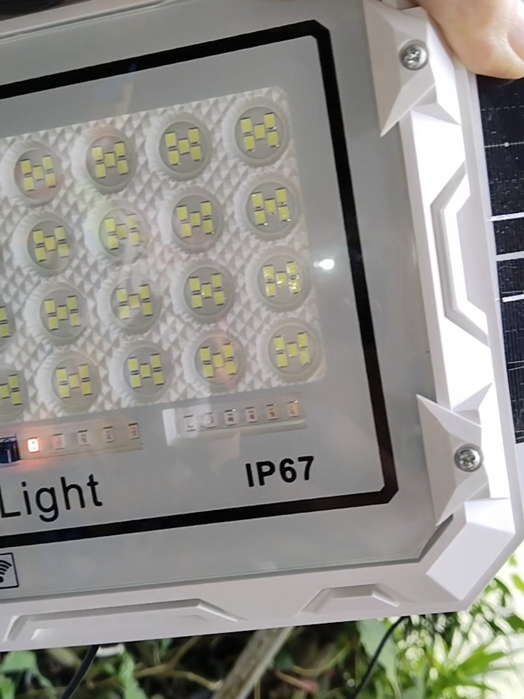 #SolarLight 35000W #ไฟโซล่าเซลล์ กันน้ำกลางแจ้ง #ป้องกันฟ้าผ่า จับเวลาระยะไกล #ชาร์จไฟตอนกลางวัน สว่าง เมื่อฟ้ามืด solar cell กันน้ำ ป้องกันฟ้าผ่า ชาร์จแบตเตอรี่ด้วยพลังงานแสงอาทิตย์ @TikTokCreators_TH @TikTokShop_TH @tiktok creators @TikTok Thailand 