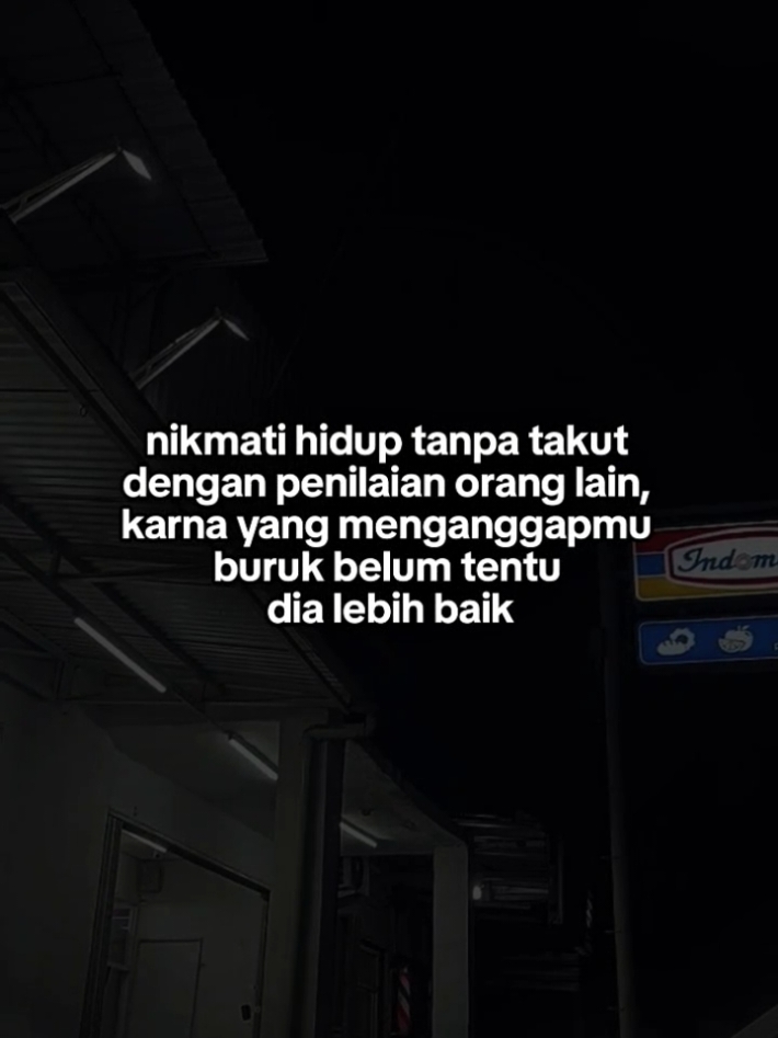 nikmati hidup tanpa takut #katakata #storywa #margaquote⚡ #foryou #4upage #fypシ 