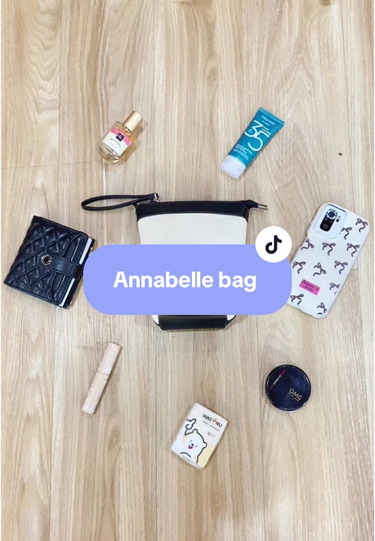 Annabelle bag #TikTokAwardsID #fypage #promoguncang1212 #wibgajian #gajiansale #jimshoneyindonesia #TikTokShop #fypageシ #rekomendasitas #jhannabelle #annabellebagjimshoney 